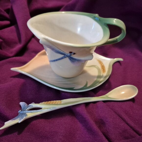 Franz porcelain Dragonly Teacup, Saucer and Spoon. EUC - Picture 2 of 5